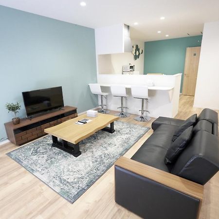 Oasis Naniwa Apartment Osaka Bagian luar foto